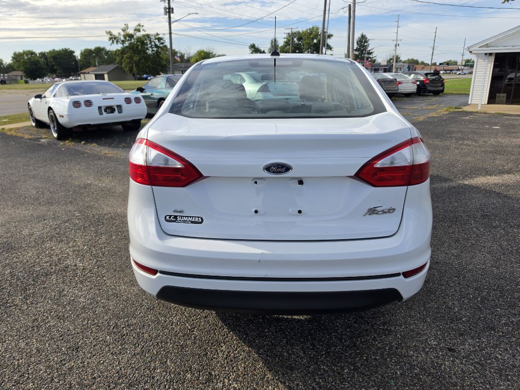 2017 Ford Fiesta Image 6