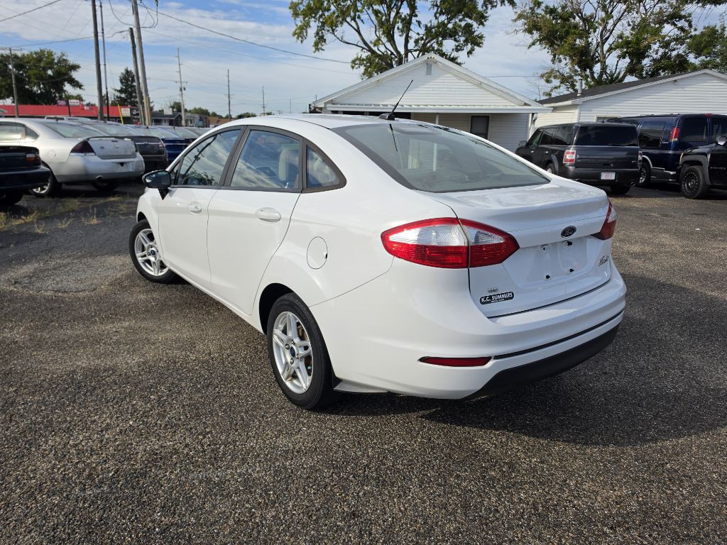 2017 Ford Fiesta Image 7