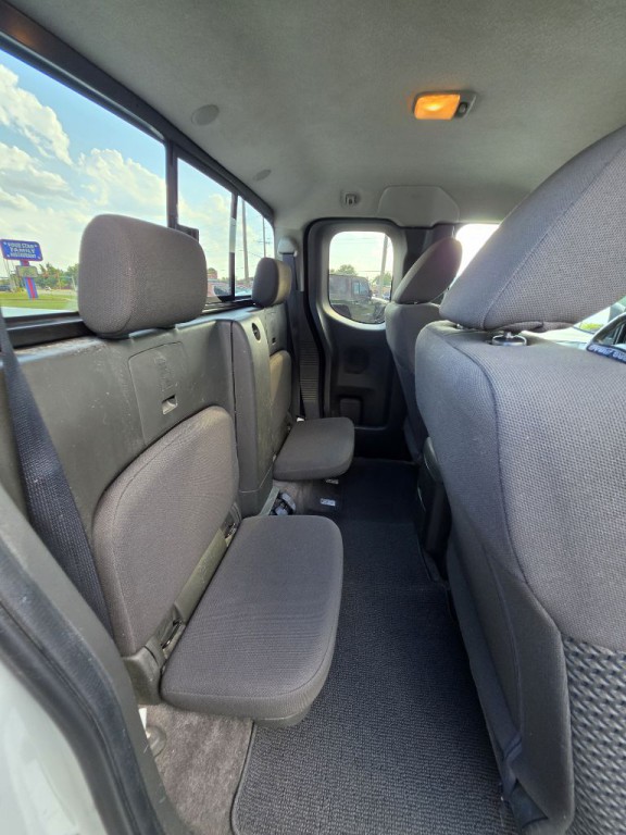 2018 Nissan Frontier Image 18