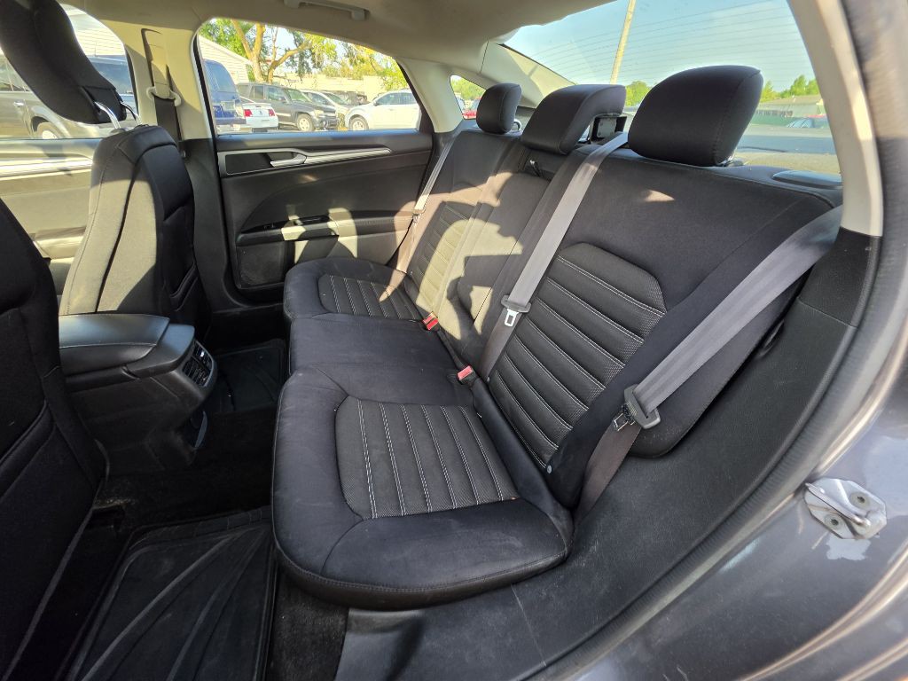 2014 Ford Fusion Image 19