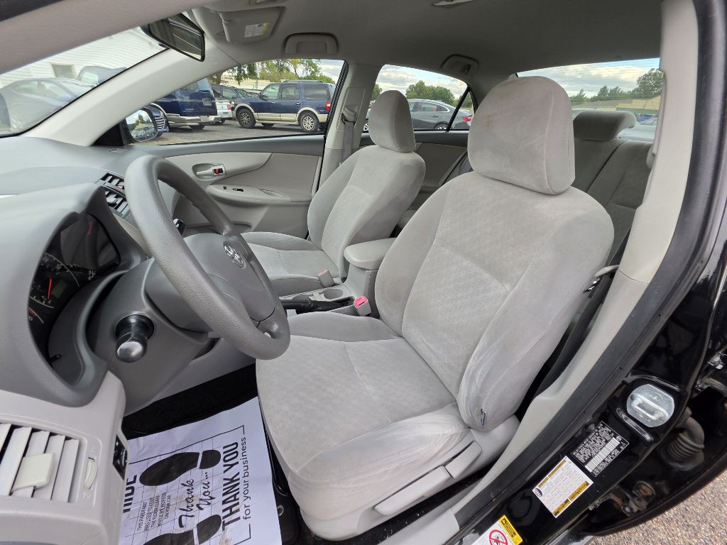 2009 Toyota Corolla Image 14