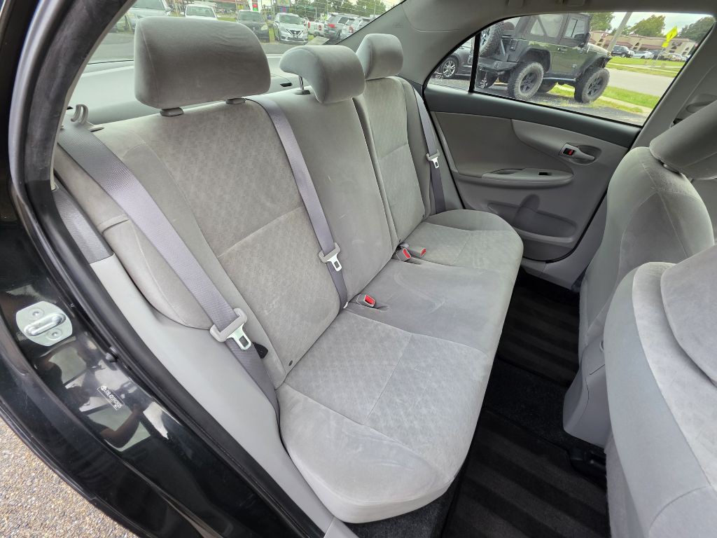 2009 Toyota Corolla Image 19