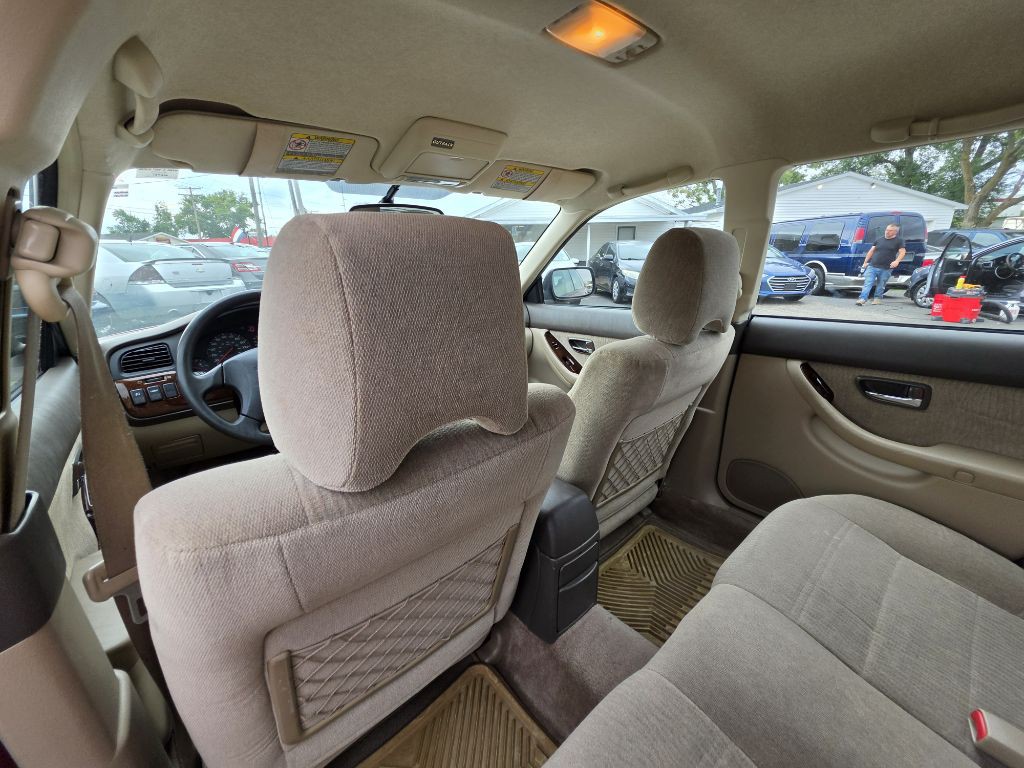 2002 Subaru Legacy Image 18