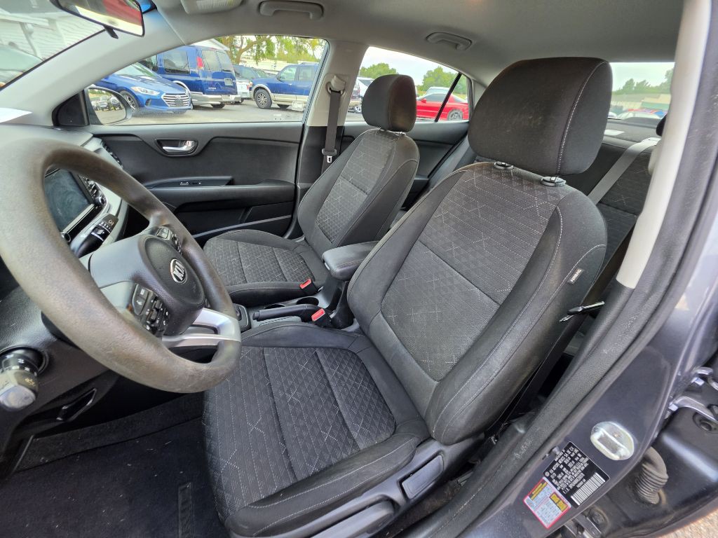 2019 Kia Rio Image 14