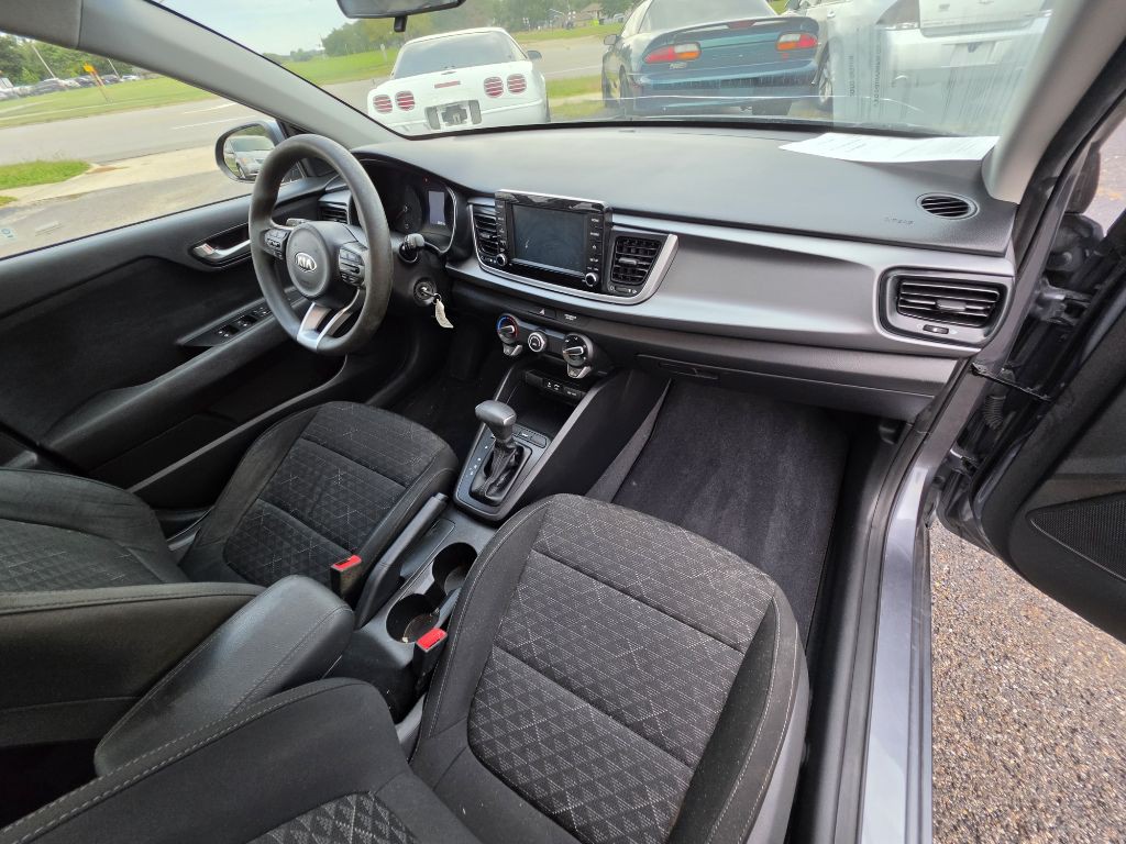 2019 Kia Rio Image 15