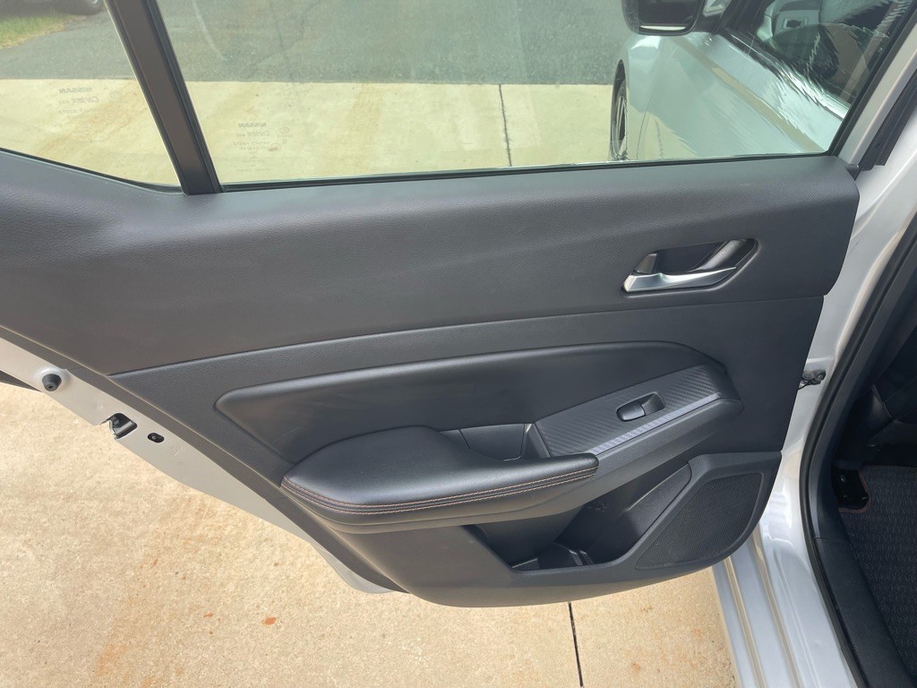 2021 Nissan Altima Image 10