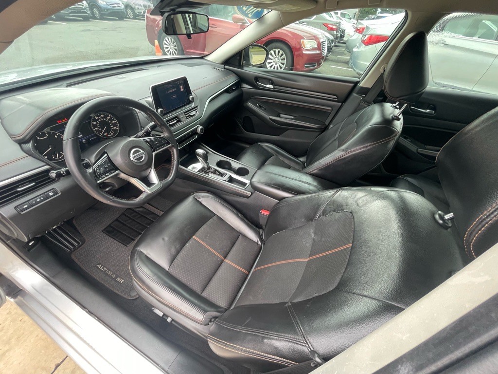 2021 Nissan Altima Image 18