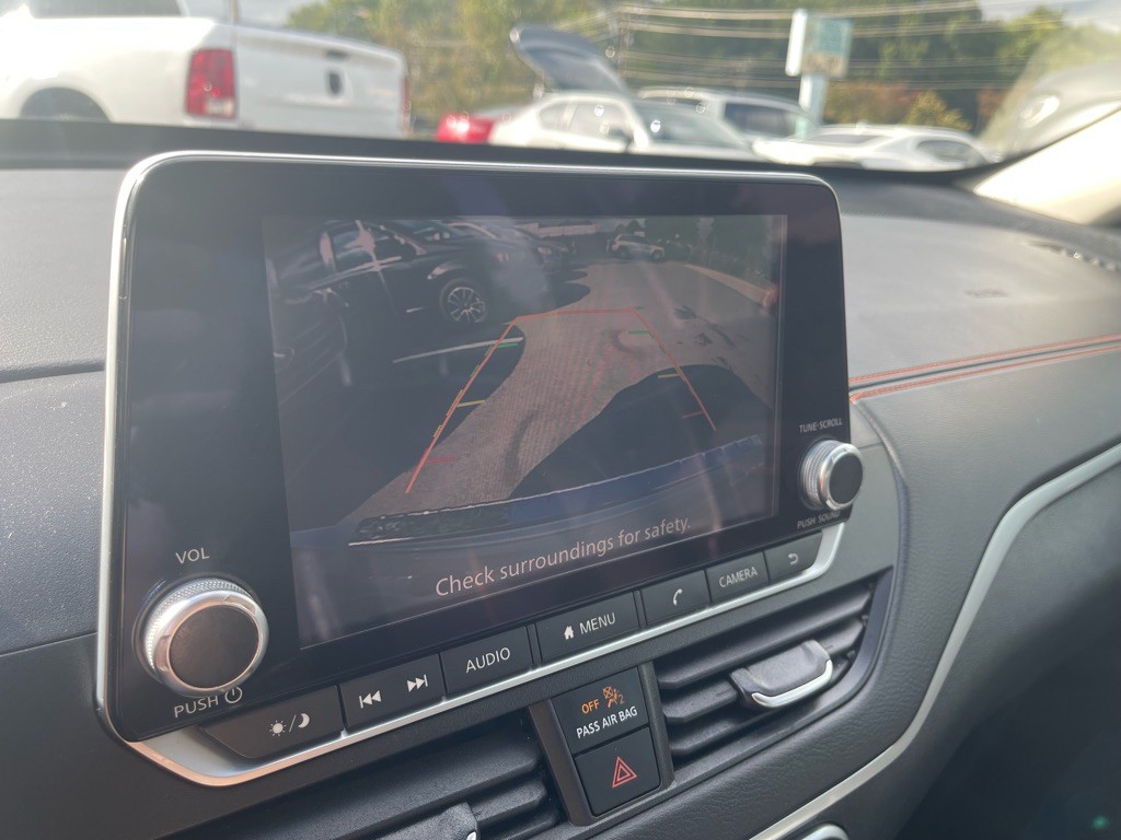 2021 Nissan Altima Image 27
