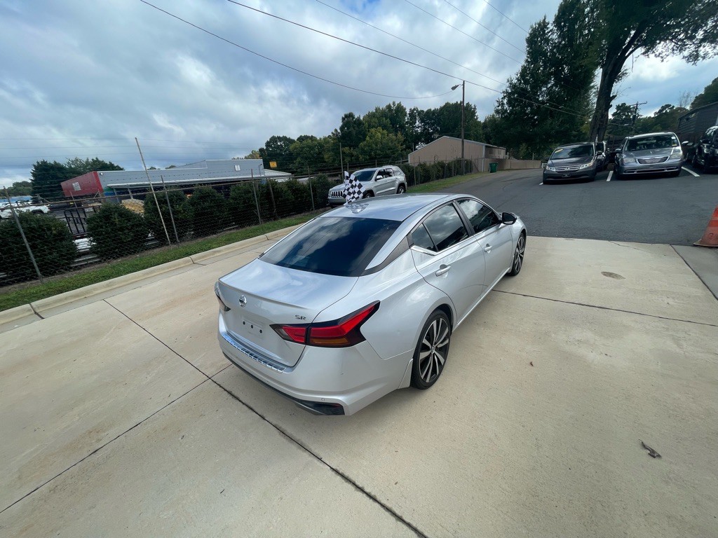 2021 Nissan Altima Image 28