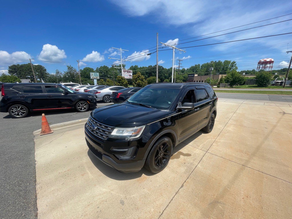 2017 Ford Explorer Image 24