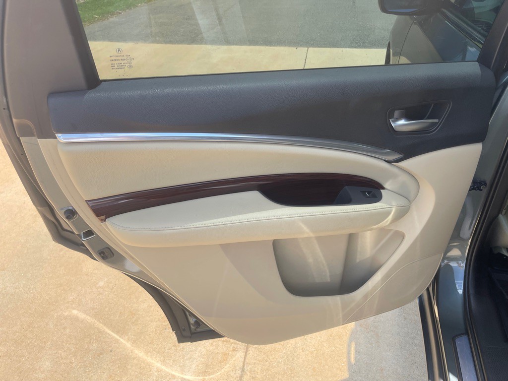 2016 Acura MDX Image 15
