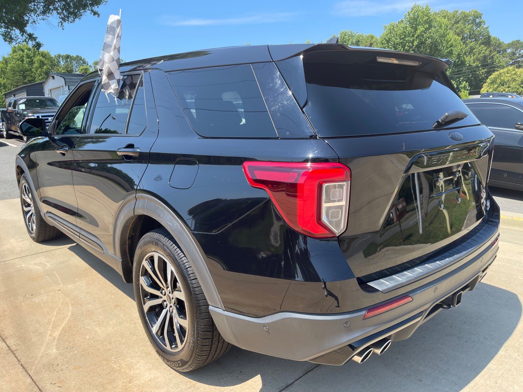 2021 Ford Explorer Image 6
