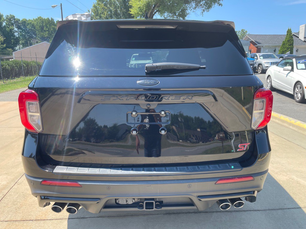 2021 Ford Explorer Image 7