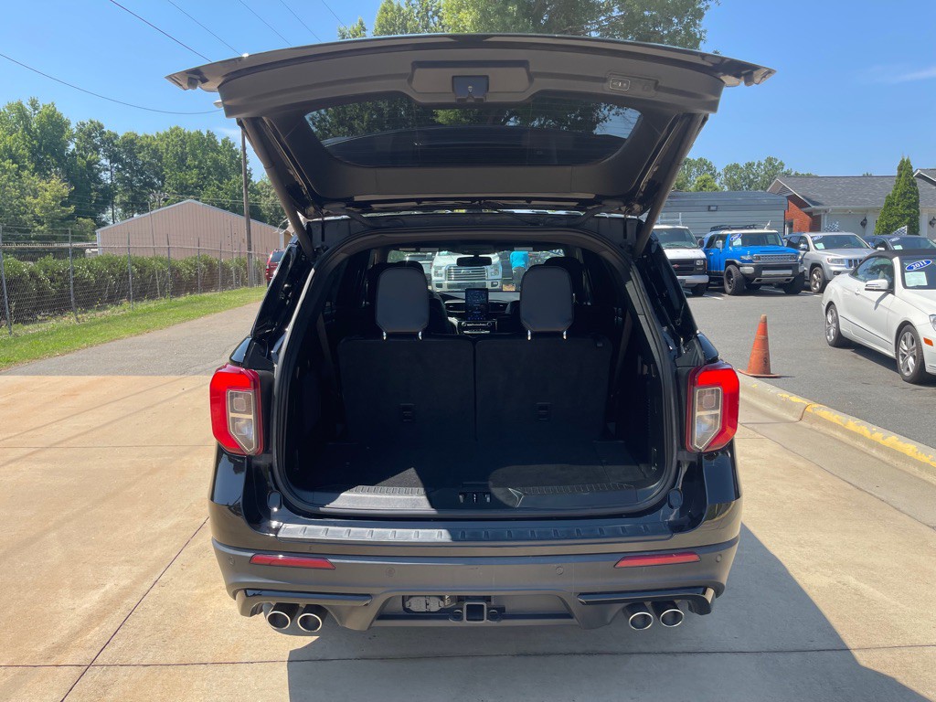 2021 Ford Explorer Image 11
