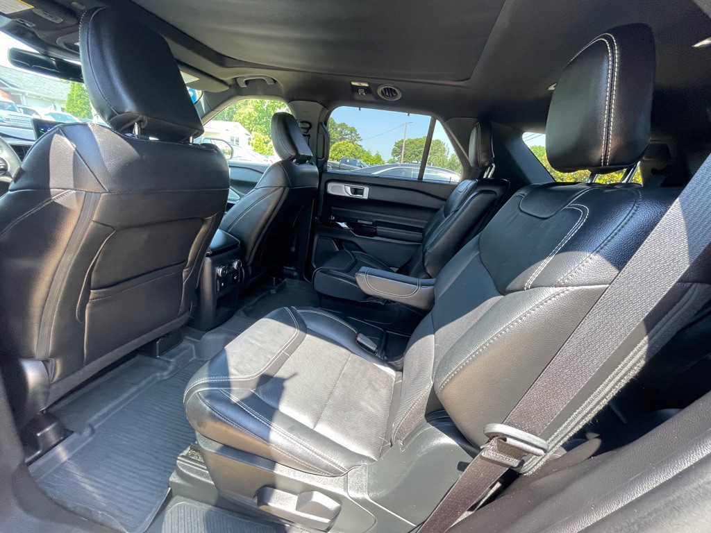 2021 Ford Explorer Image 13
