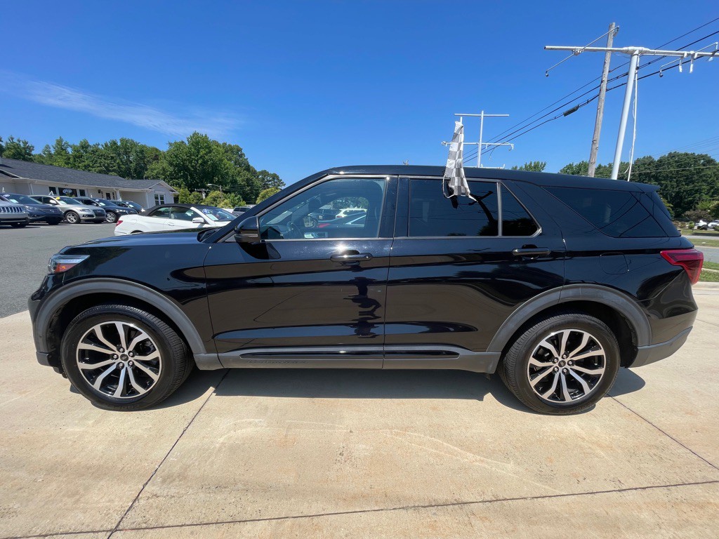 2021 Ford Explorer Image 31