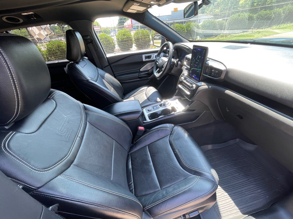 2021 Ford Explorer Image 35