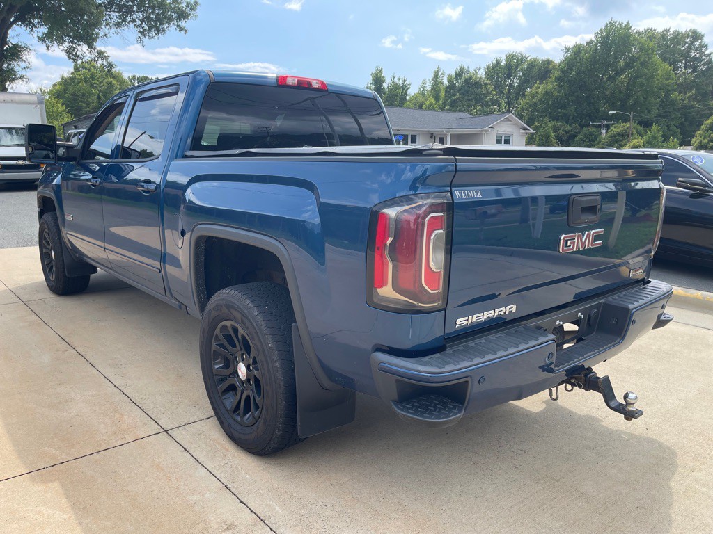 2018 GMC Sierra Image 4