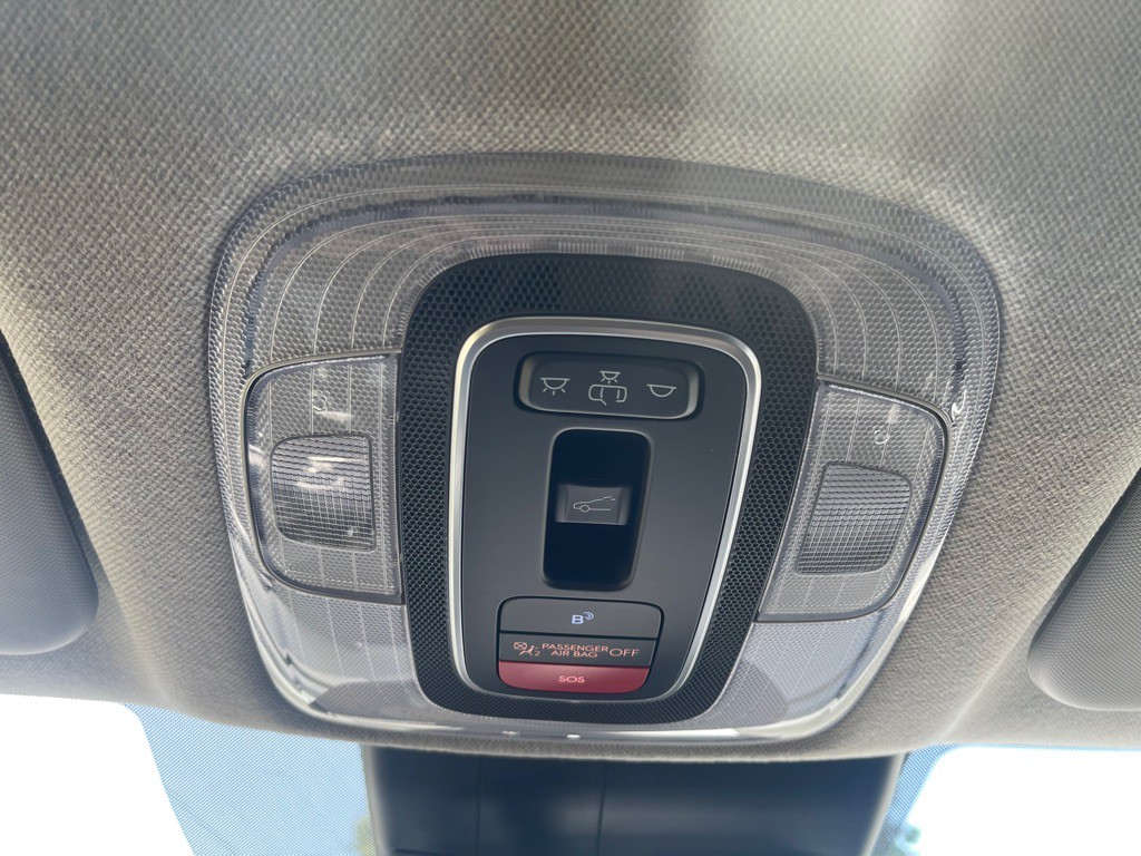 2023 Hyundai Elantra Image 18