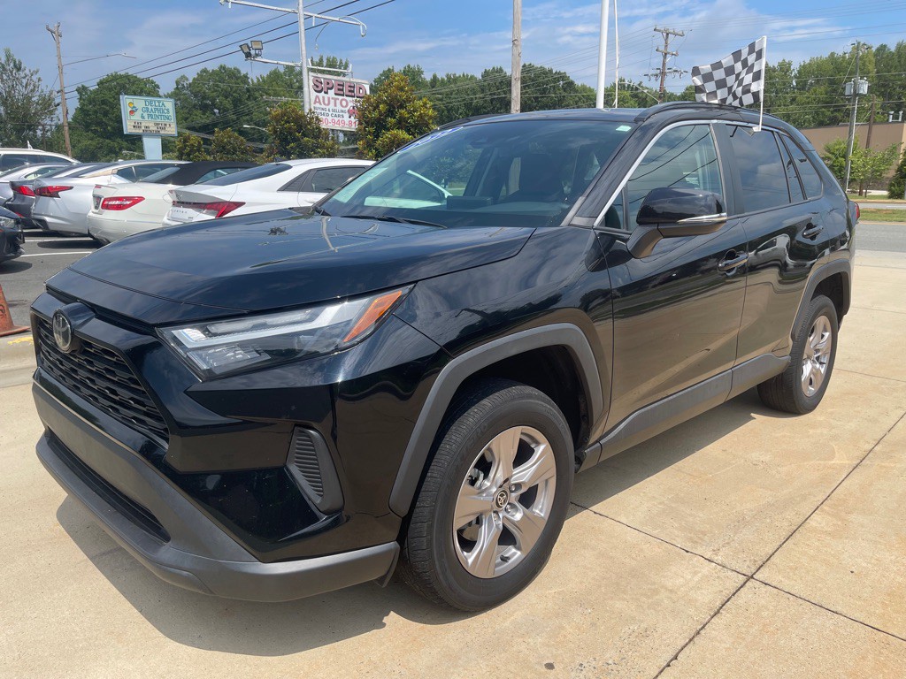 2022 Toyota Rav4 Image 3