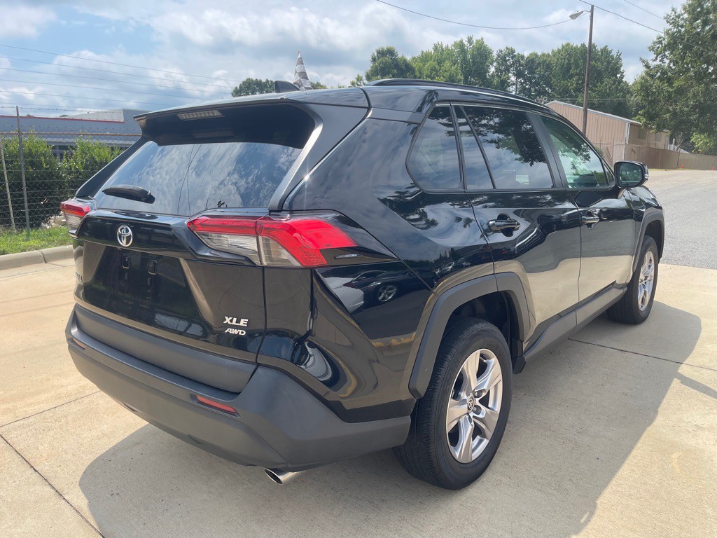 2022 Toyota Rav4 Image 6