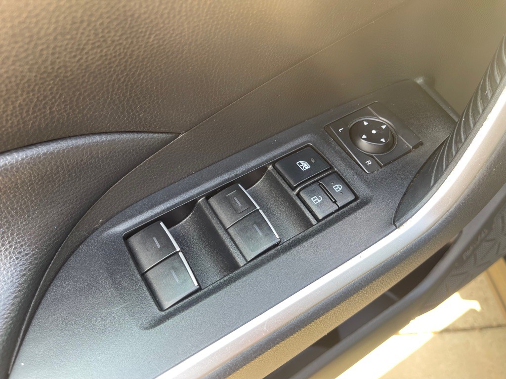 2022 Toyota Rav4 Image 16