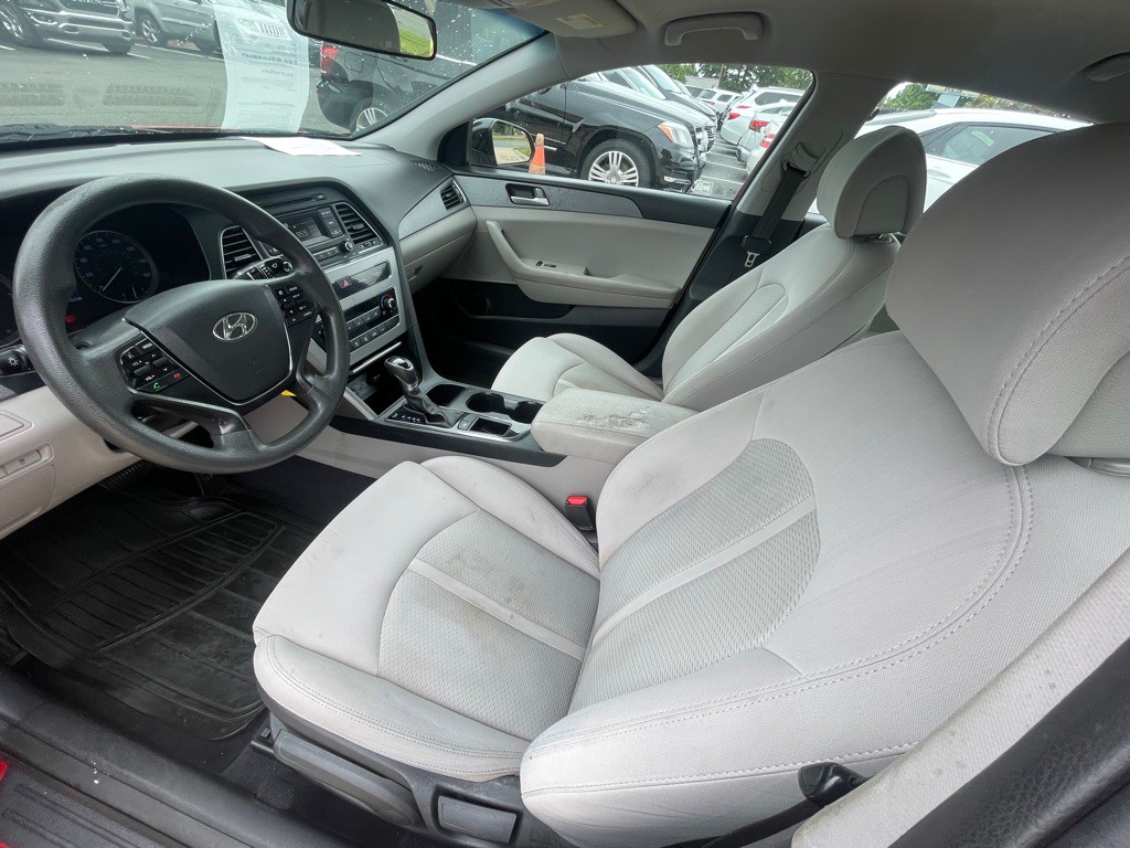 2017 Hyundai Sonata Image 10