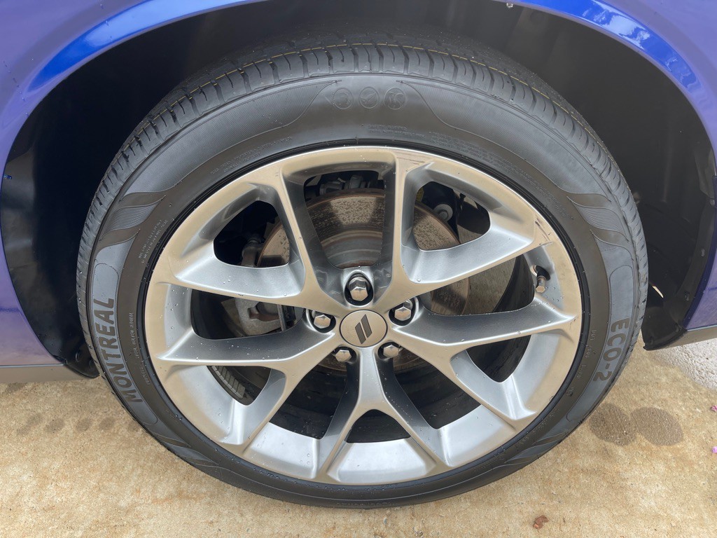 2021 Dodge Challenger Image 4