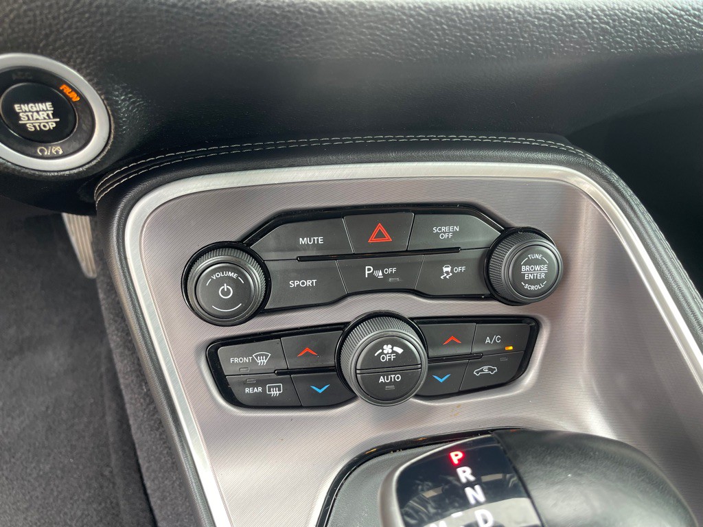 2021 Dodge Challenger Image 20