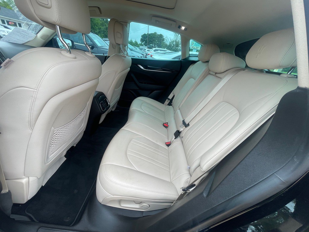 2020 Maserati Levante Image 10