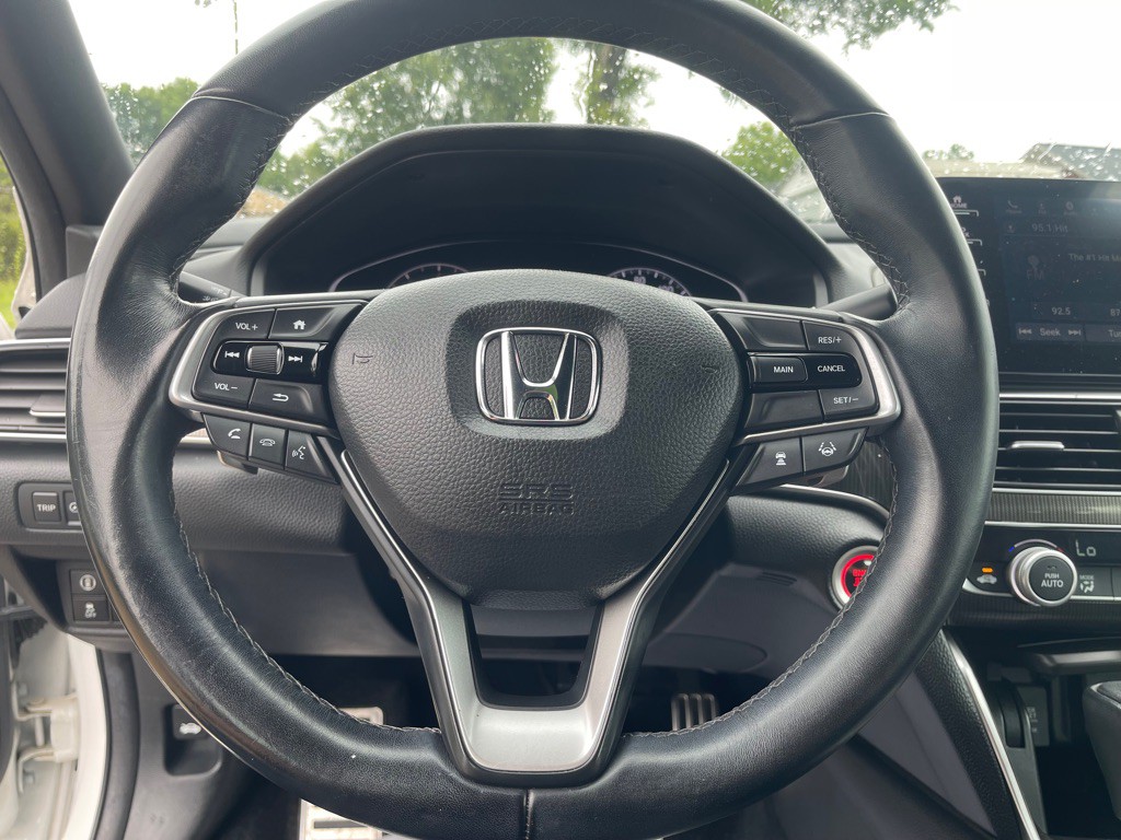 2019 Honda Accord Image 17