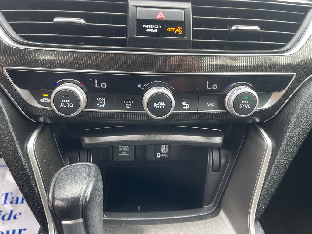 2019 Honda Accord Image 20