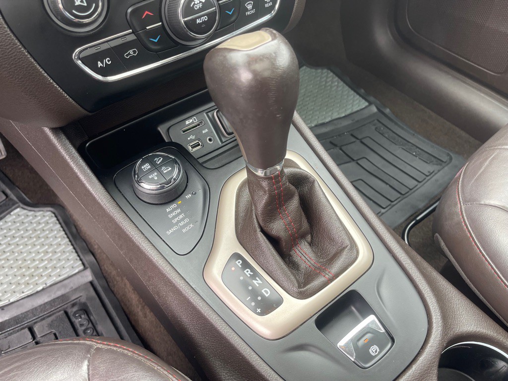 2014 Jeep Cherokee Image 26