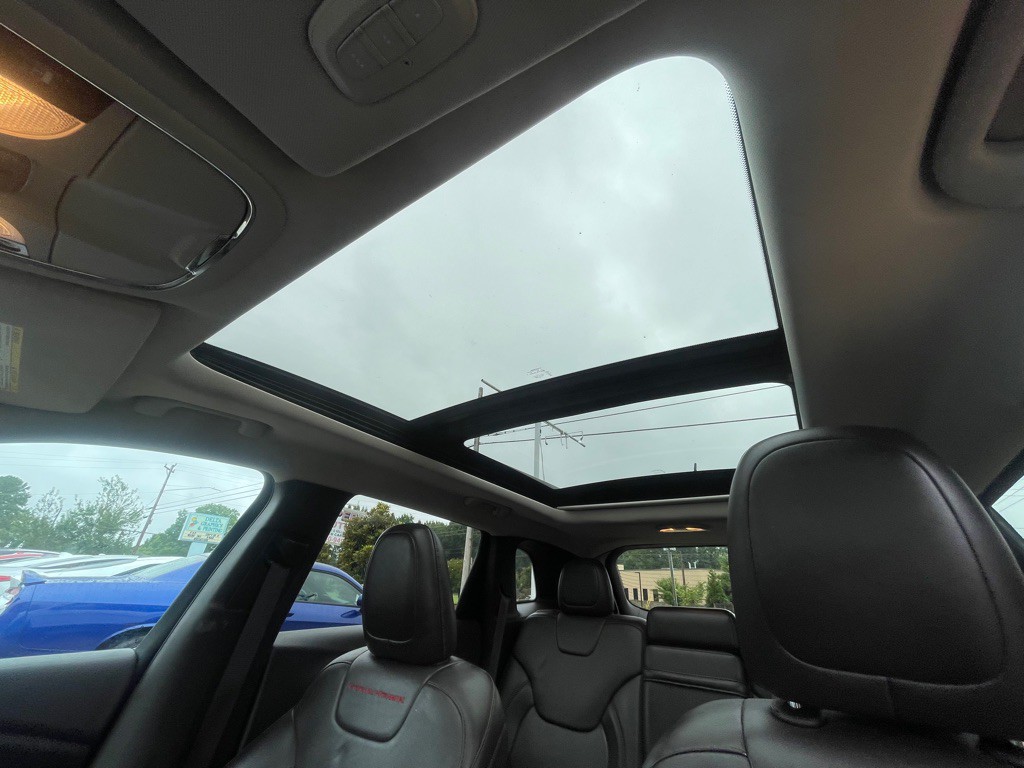 2014 Jeep Cherokee Image 29