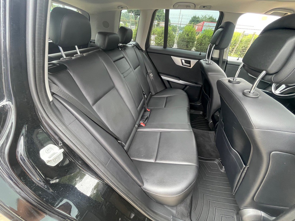 2014 Mercedes-Benz GLK-Class Image 28