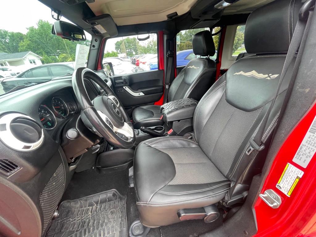 2015 Jeep Wrangler Unlimited Image 14