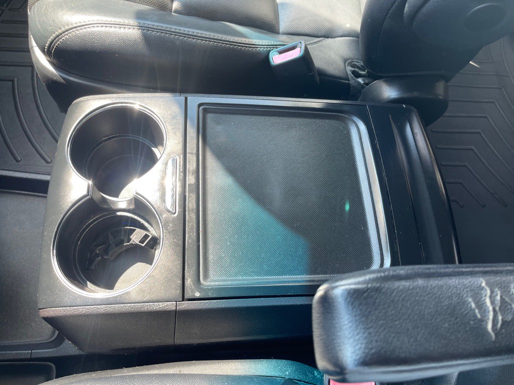2015 Toyota Sienna Image 26