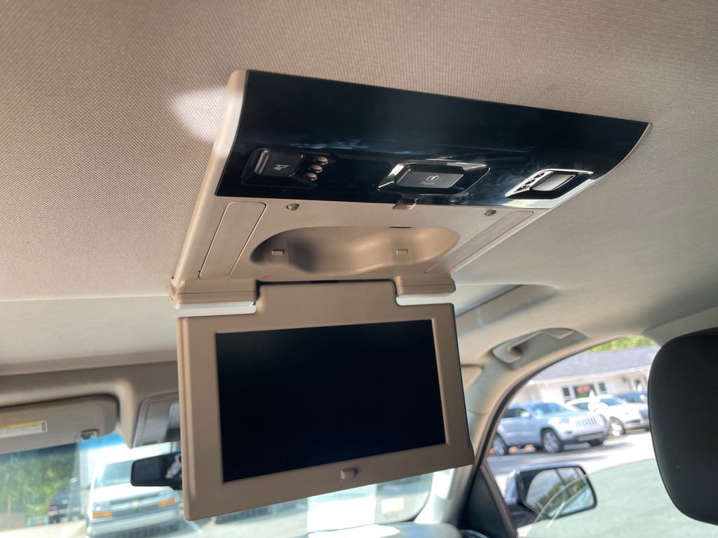2015 Chevrolet Tahoe Image 15