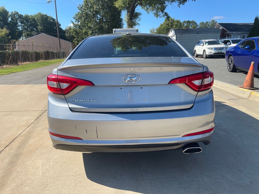 2015 Hyundai Sonata Image 5