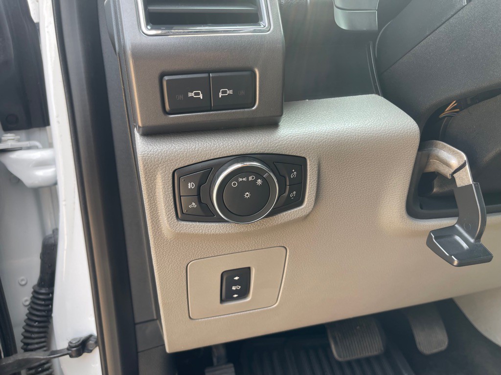 2017 Ford F-150 Image 13