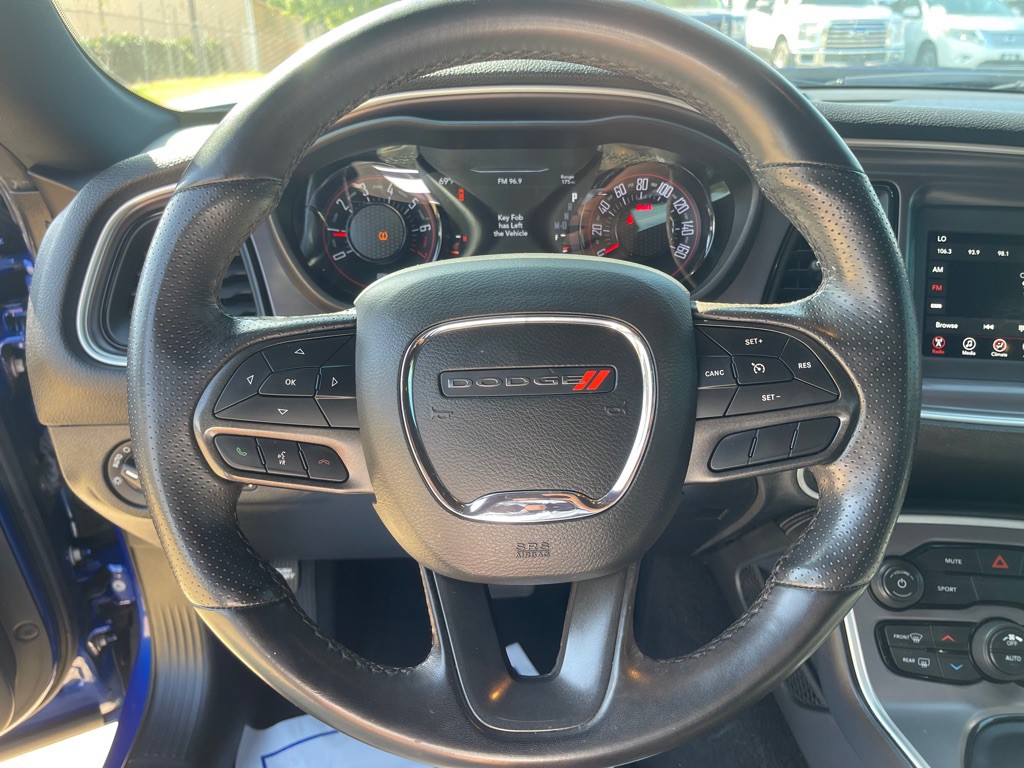 2021 Dodge Challenger Image 13