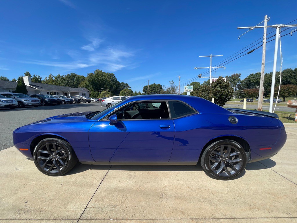 2021 Dodge Challenger Image 19