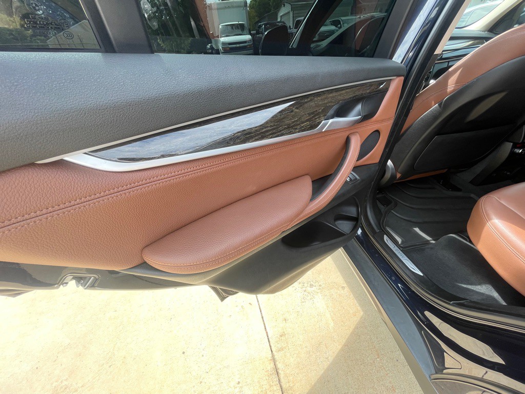 2016 BMW X5 Image 12
