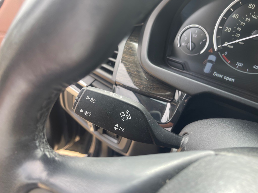 2016 BMW X5 Image 24