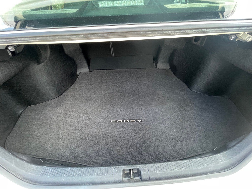 2018 Toyota Camry Image 8