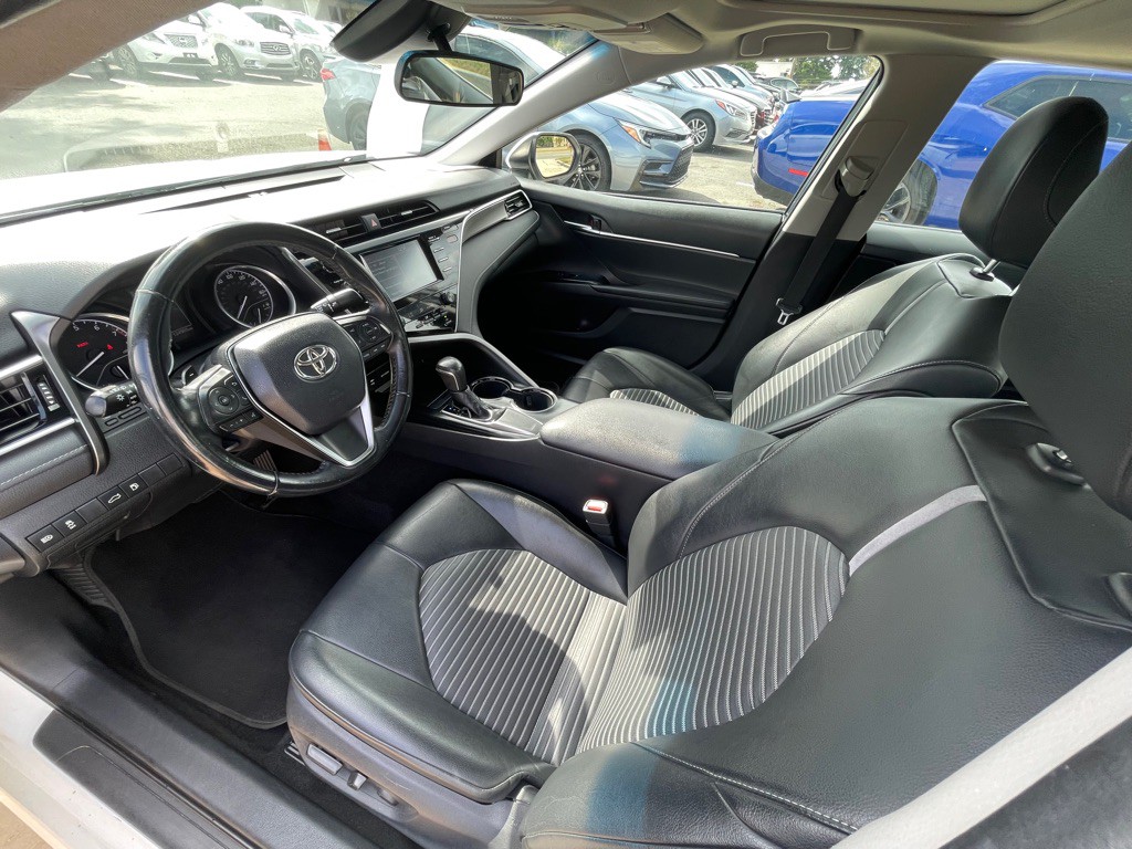 2018 Toyota Camry Image 10