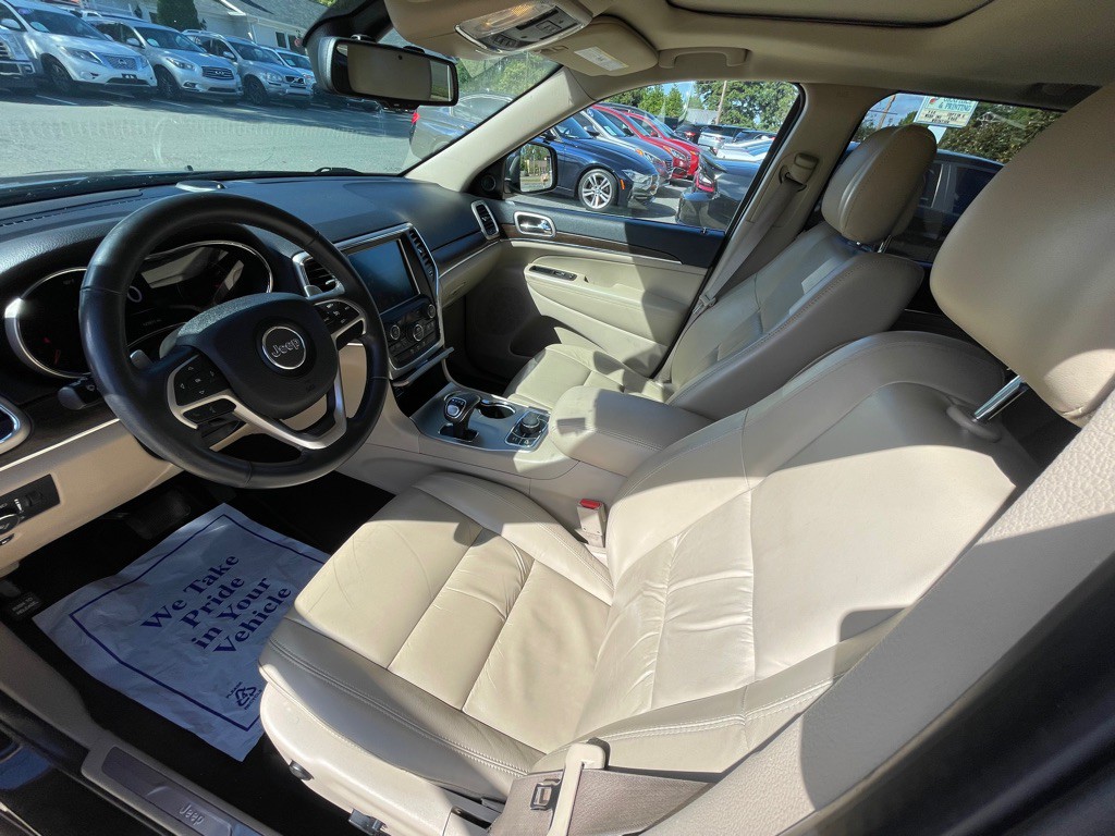 2015 Jeep Grand Cherokee Image 18