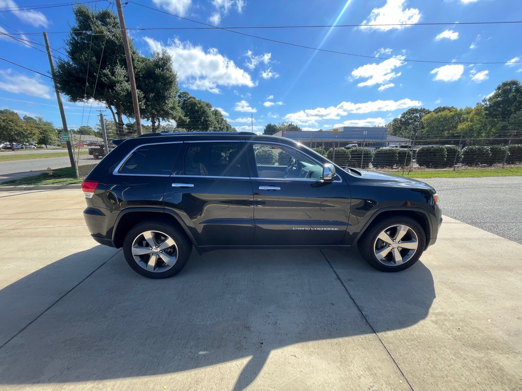 2015 Jeep Grand Cherokee Image 31