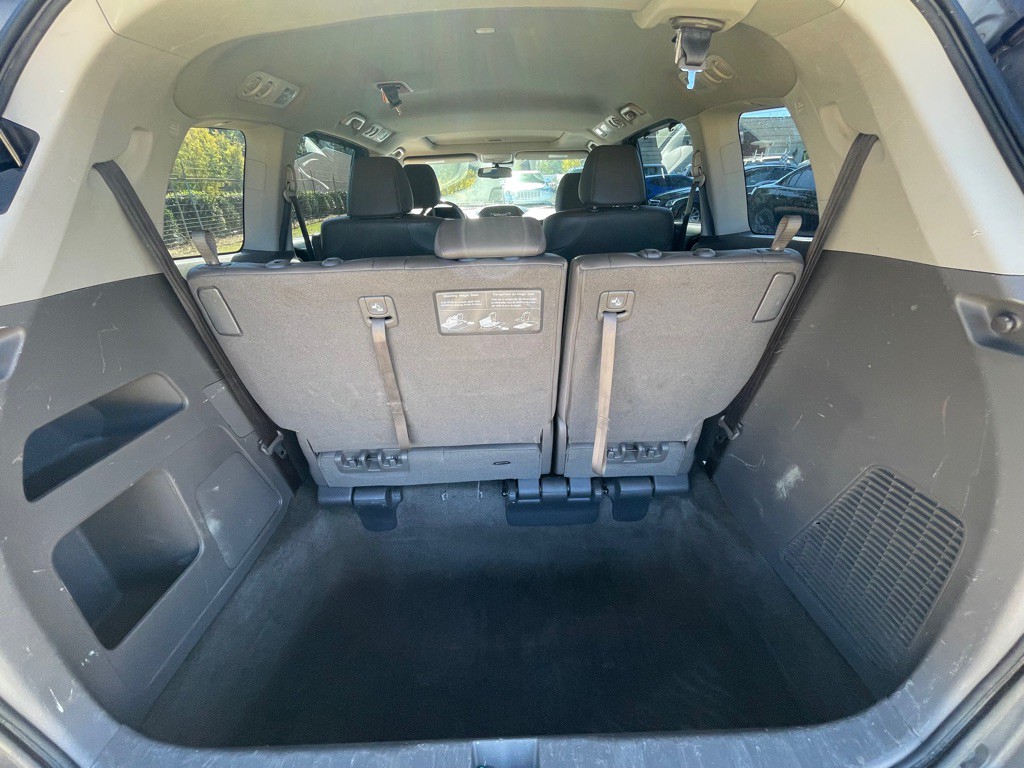 2015 Honda Odyssey Image 8