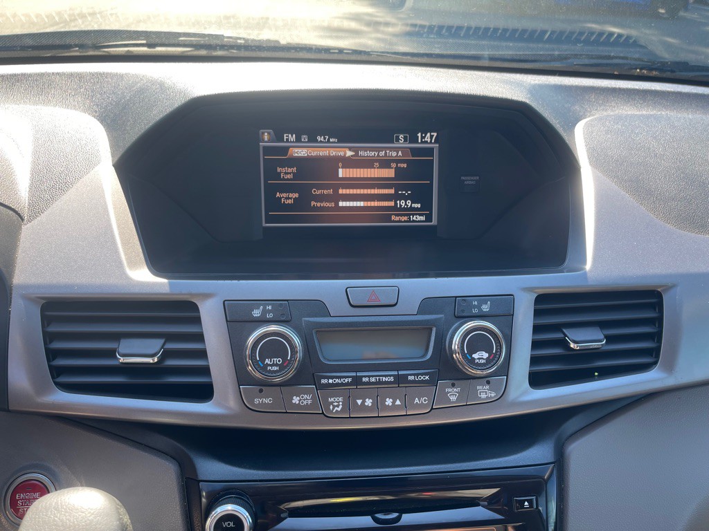 2015 Honda Odyssey Image 21